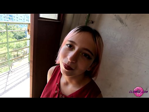 ❤️ Dareenka Ardayga ayaa ka nuugay qof qalaad oo dibadda jooga - Cum on wajigiisa ️ Galmada dabada ❌